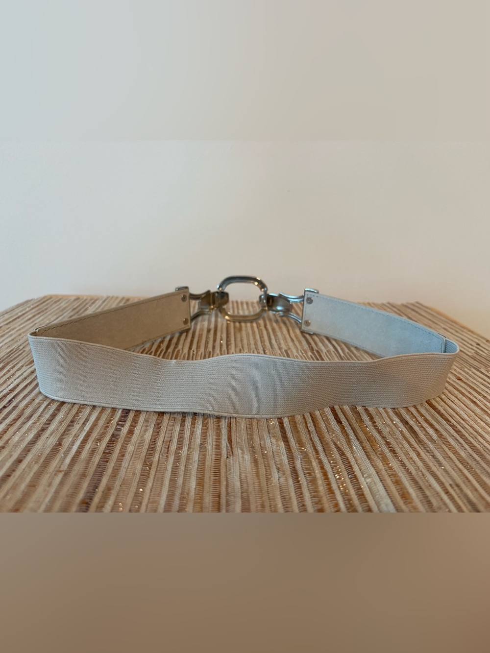 White House Black Market Silver Horsebit Stretch Belt - Picture 3 of 4